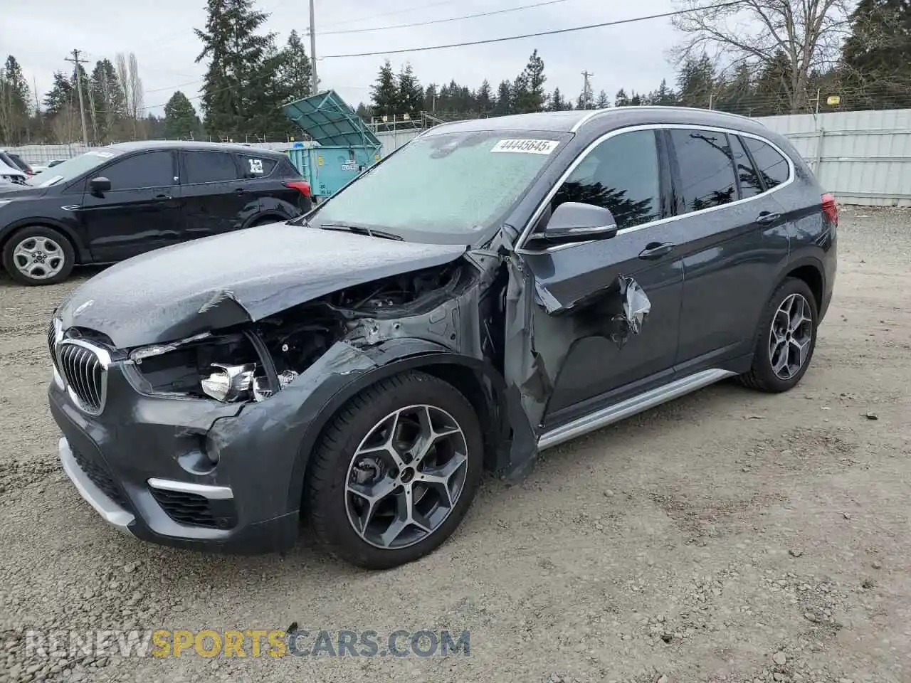 1 Photograph of a damaged car WBXHT3C54K5N18401 BMW X1 2019