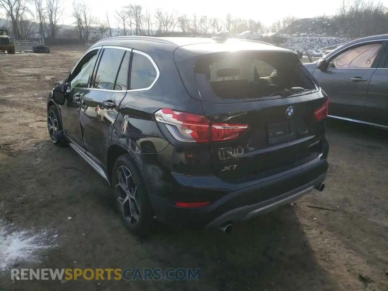 3 Photograph of a damaged car WBXHT3C56K5L36411 BMW X1 2019