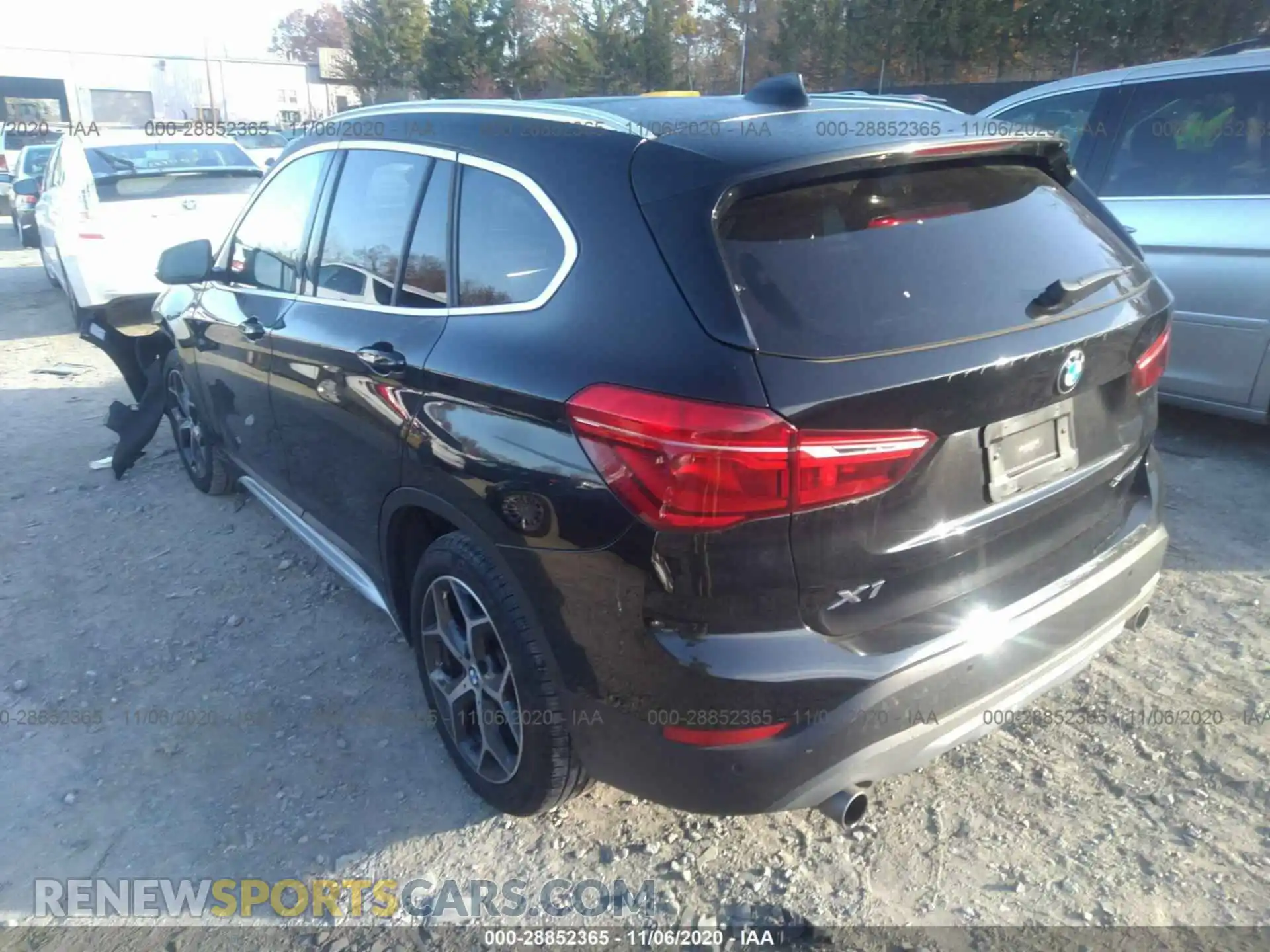 3 Photograph of a damaged car WBXHT3C56K5L90047 BMW X1 2019
