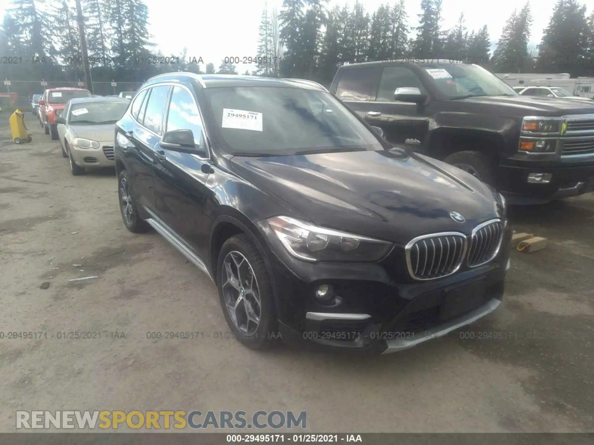 1 Photograph of a damaged car WBXHT3C57K5L89411 BMW X1 2019