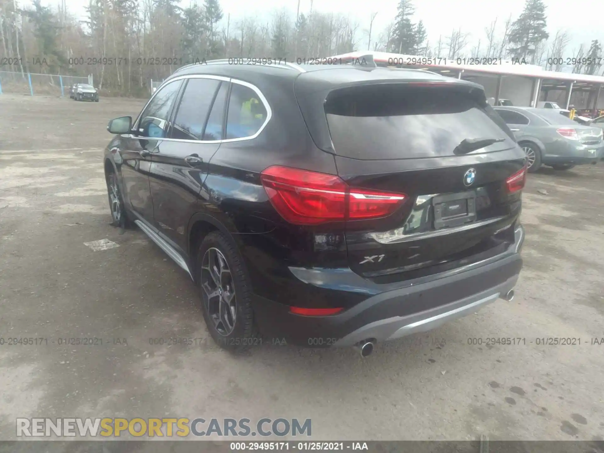 3 Photograph of a damaged car WBXHT3C57K5L89411 BMW X1 2019
