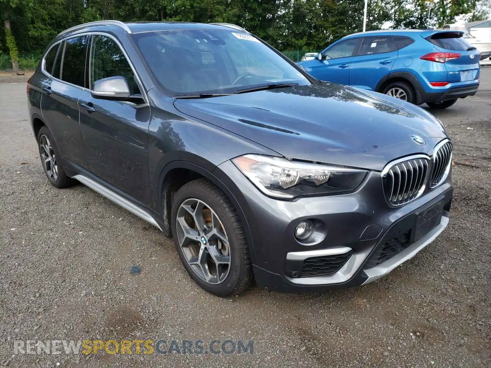 1 Photograph of a damaged car WBXHT3C58K5L36944 BMW X1 2019