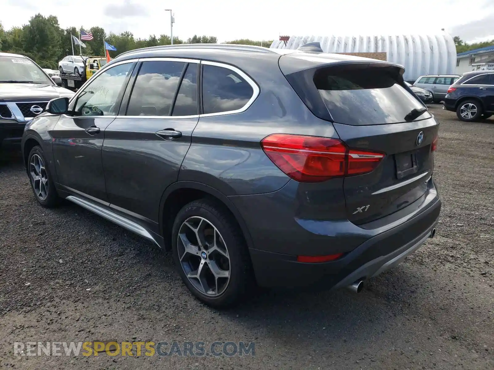 3 Photograph of a damaged car WBXHT3C58K5L36944 BMW X1 2019