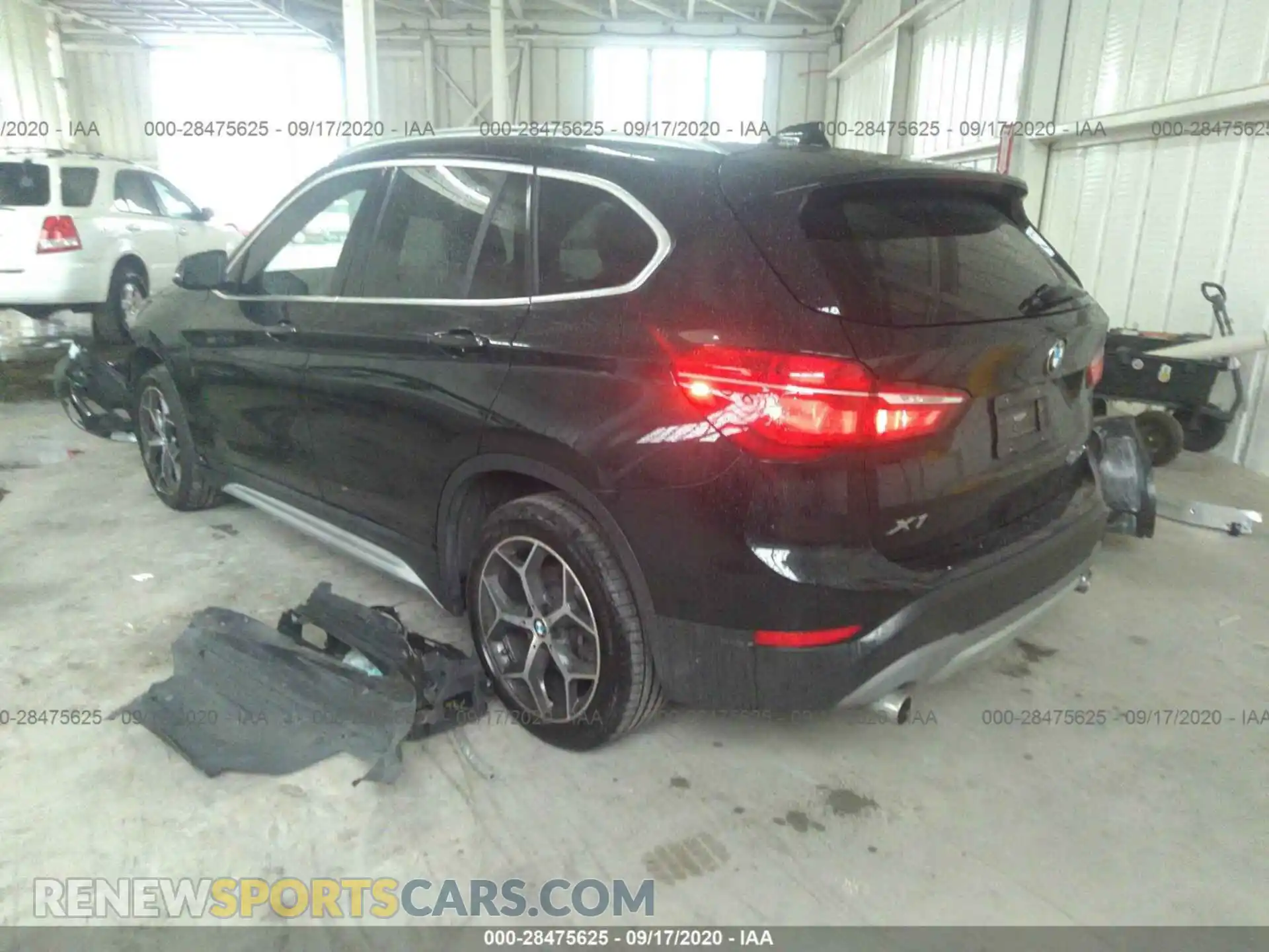 3 Photograph of a damaged car WBXHT3C5XK5L37321 BMW X1 2019