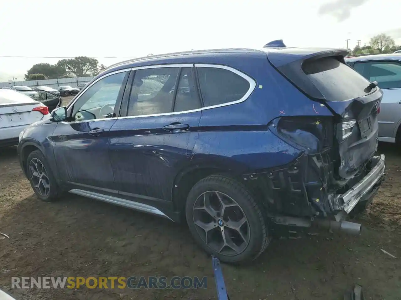 2 fotografías del automóvil dañado WBXHT3C5XK5L38484 BMW X1 2019