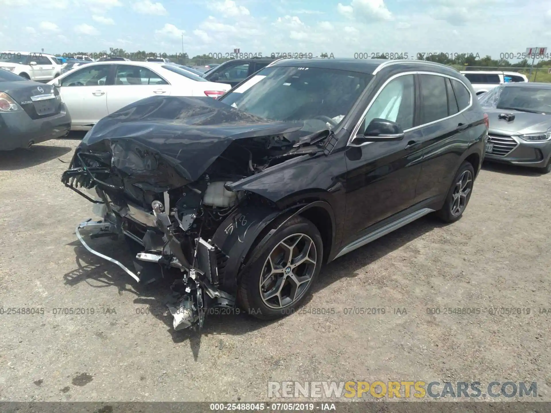 2 Photograph of a damaged car WBXHU7C56K3H44507 BMW X1 2019