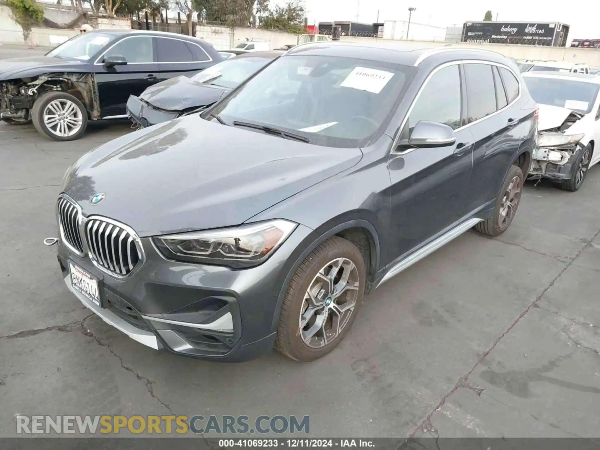 2 Photograph of a damaged car WBXJG7C07L5P64121 BMW X1 2020