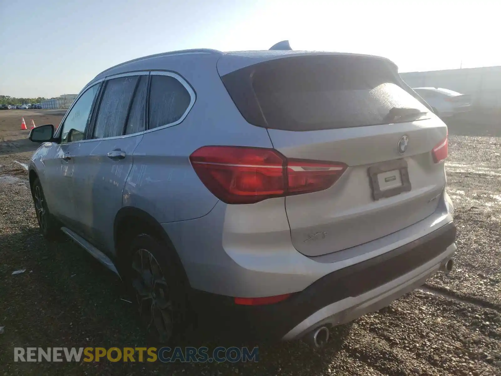 3 Photograph of a damaged car WBXJG9C03L5P76102 BMW X1 2020