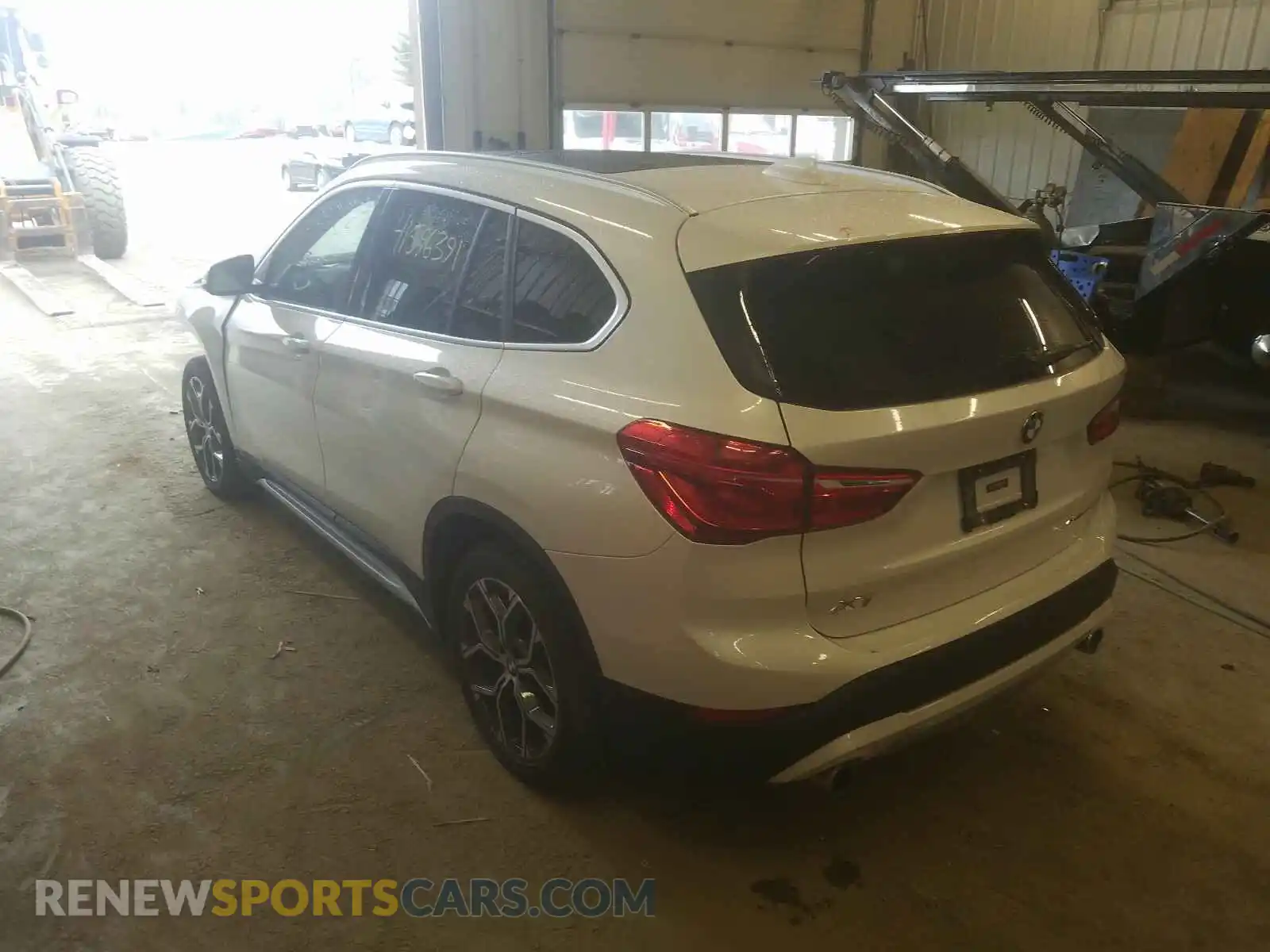 3 Photograph of a damaged car WBXJG9C09L3L89517 BMW X1 2020
