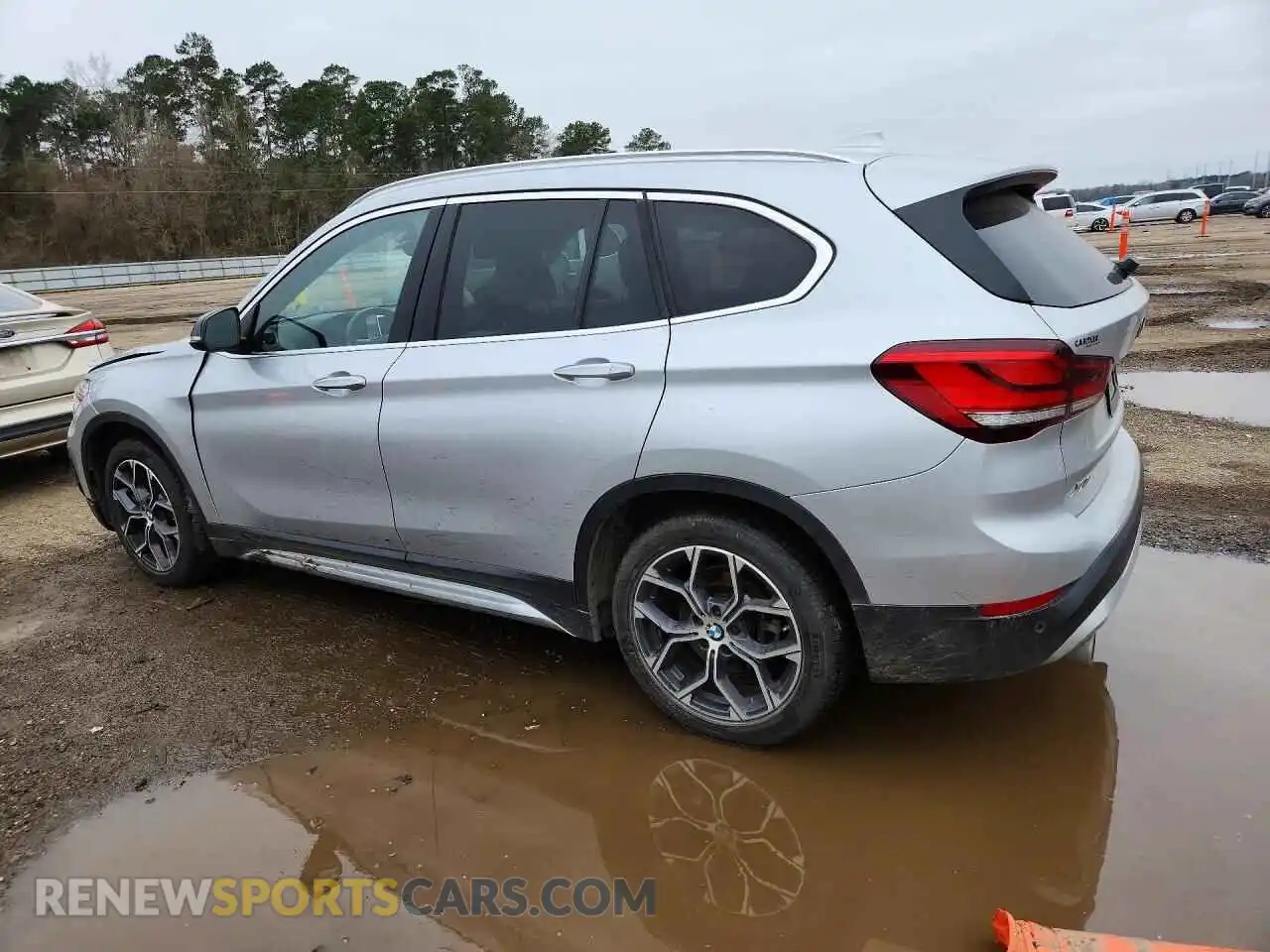 2 Photograph of a damaged car WBXJG7C00M5T62930 BMW X1 2021