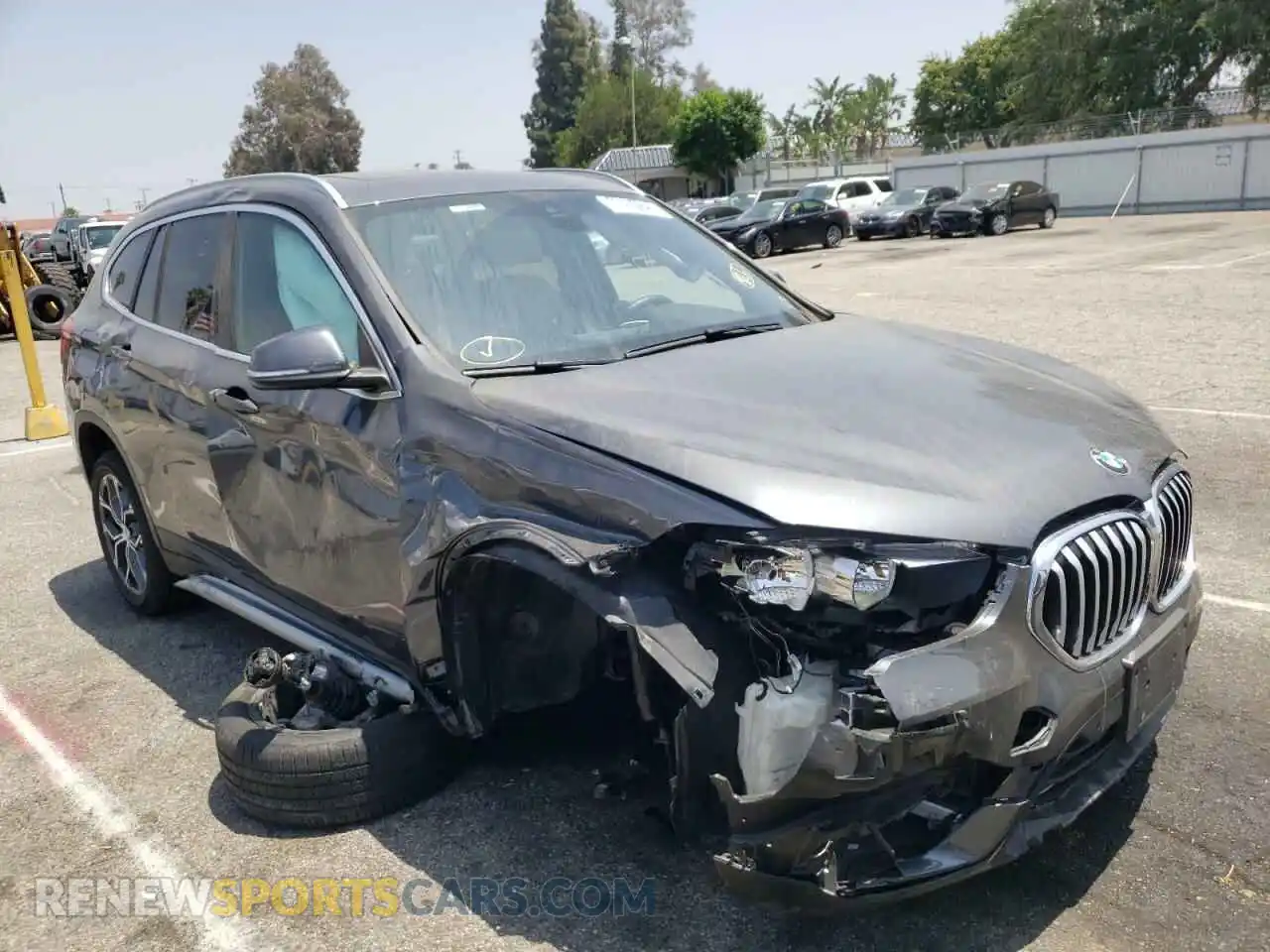 1 Photograph of a damaged car WBXJG7C01M5T64783 BMW X1 2021