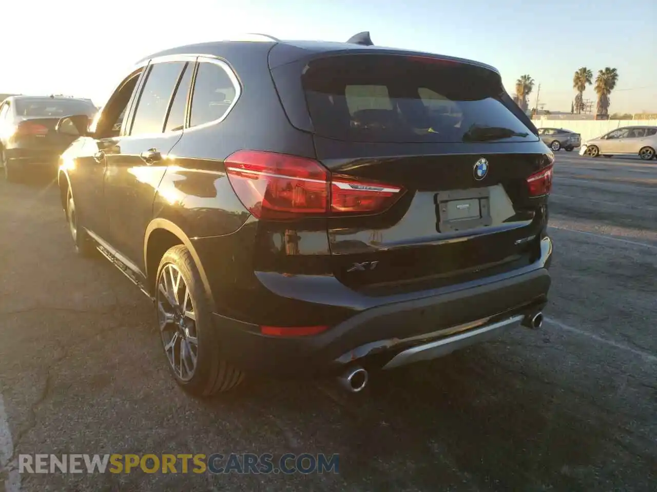 3 Photograph of a damaged car WBXJG7C03M5S15534 BMW X1 2021