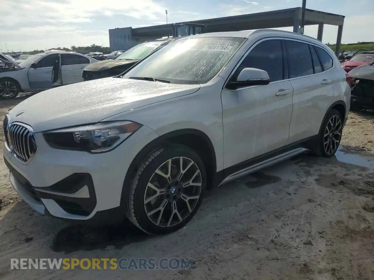 1 fotografías del automóvil dañado WBXJG7C04M5S98049 BMW X1 2021