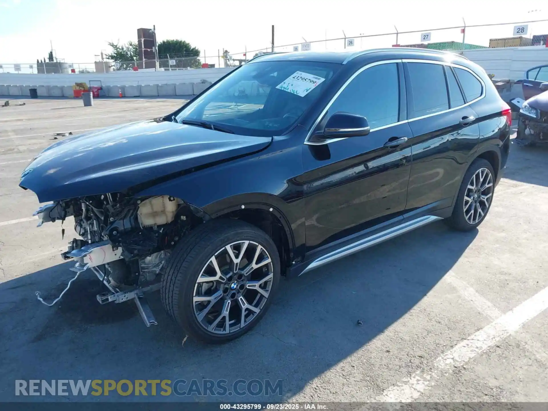 2 Photograph of a damaged car WBXJG7C05M5S06091 BMW X1 2021