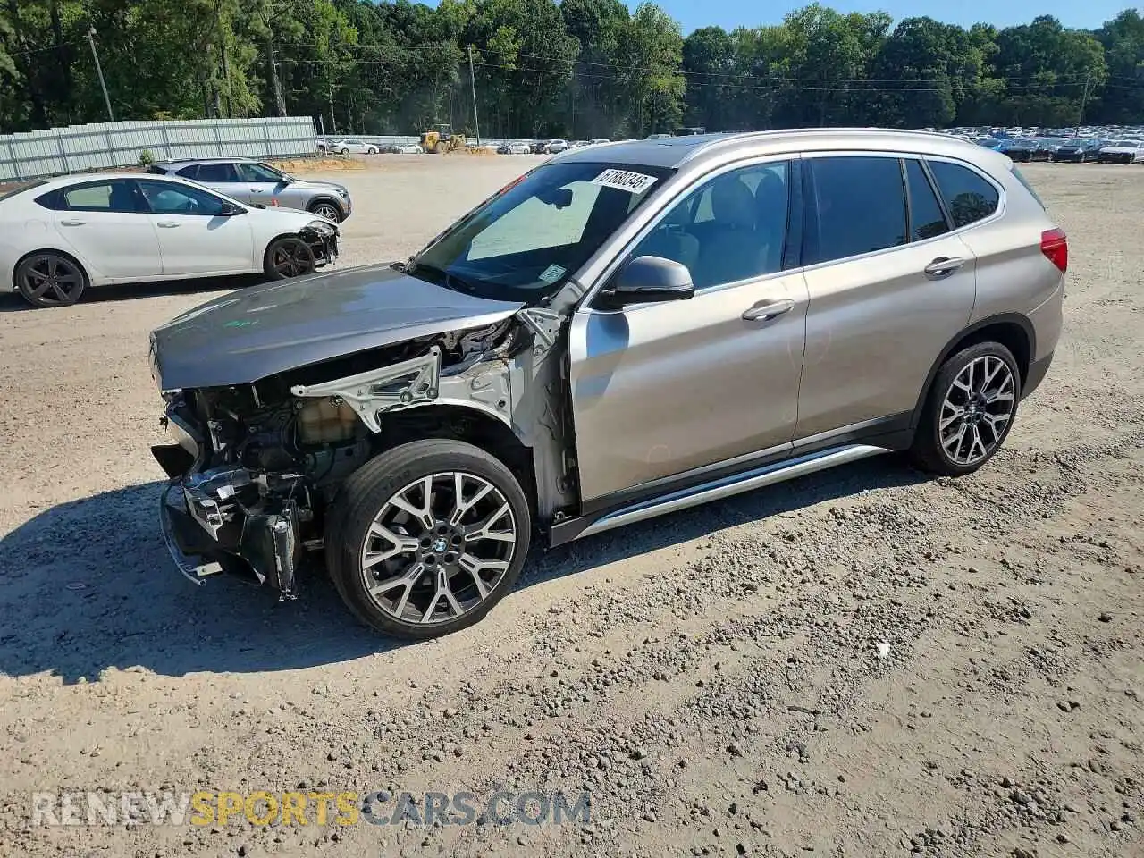 1 Фотография поврежденного автомобиля WBXJG7C06M5S24910 BMW X1 2021