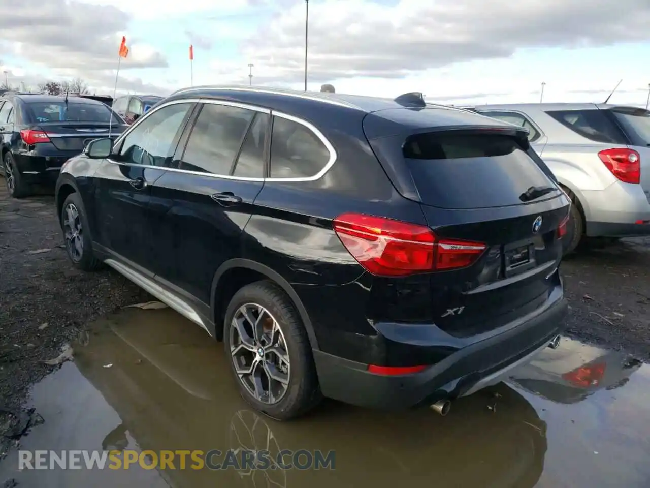 3 Photograph of a damaged car WBXJG7C06M5T89243 BMW X1 2021