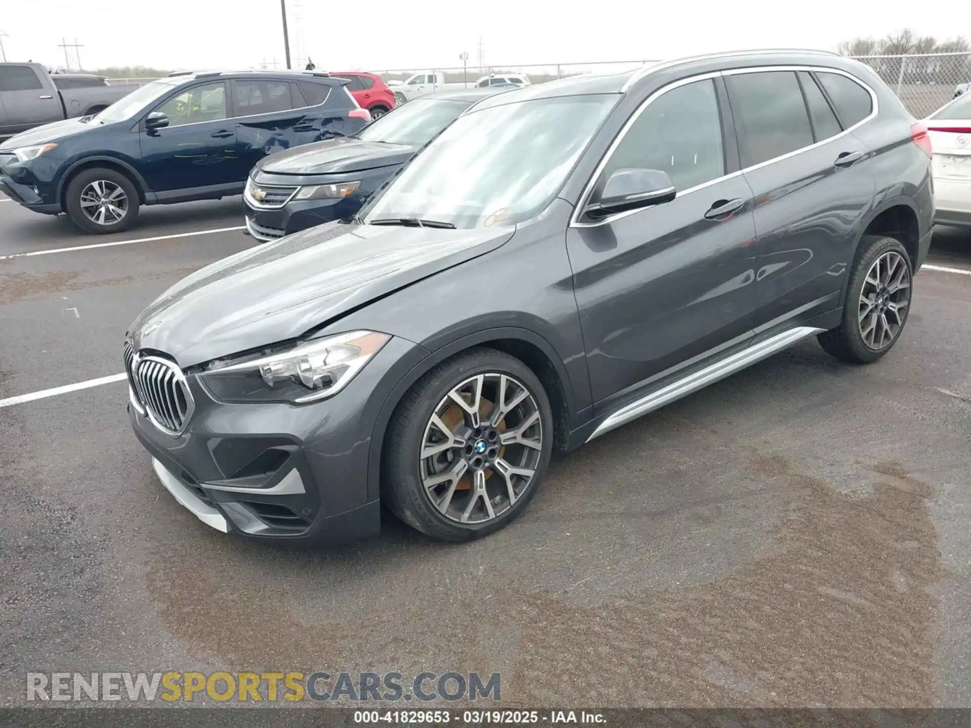 2 Photograph of a damaged car WBXJG7C07M5S08831 BMW X1 2021