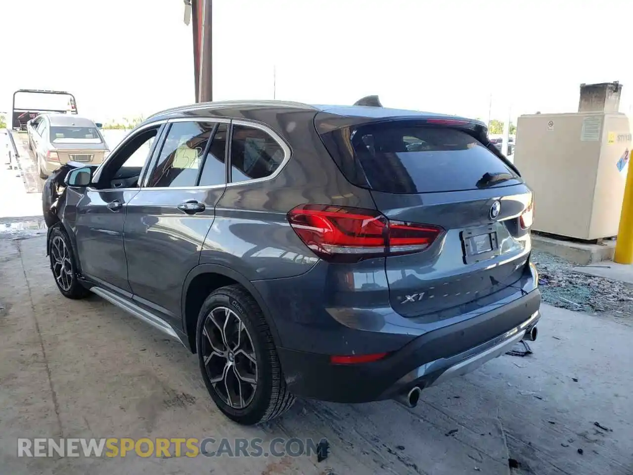 3 Photograph of a damaged car WBXJG7C07M5T45879 BMW X1 2021