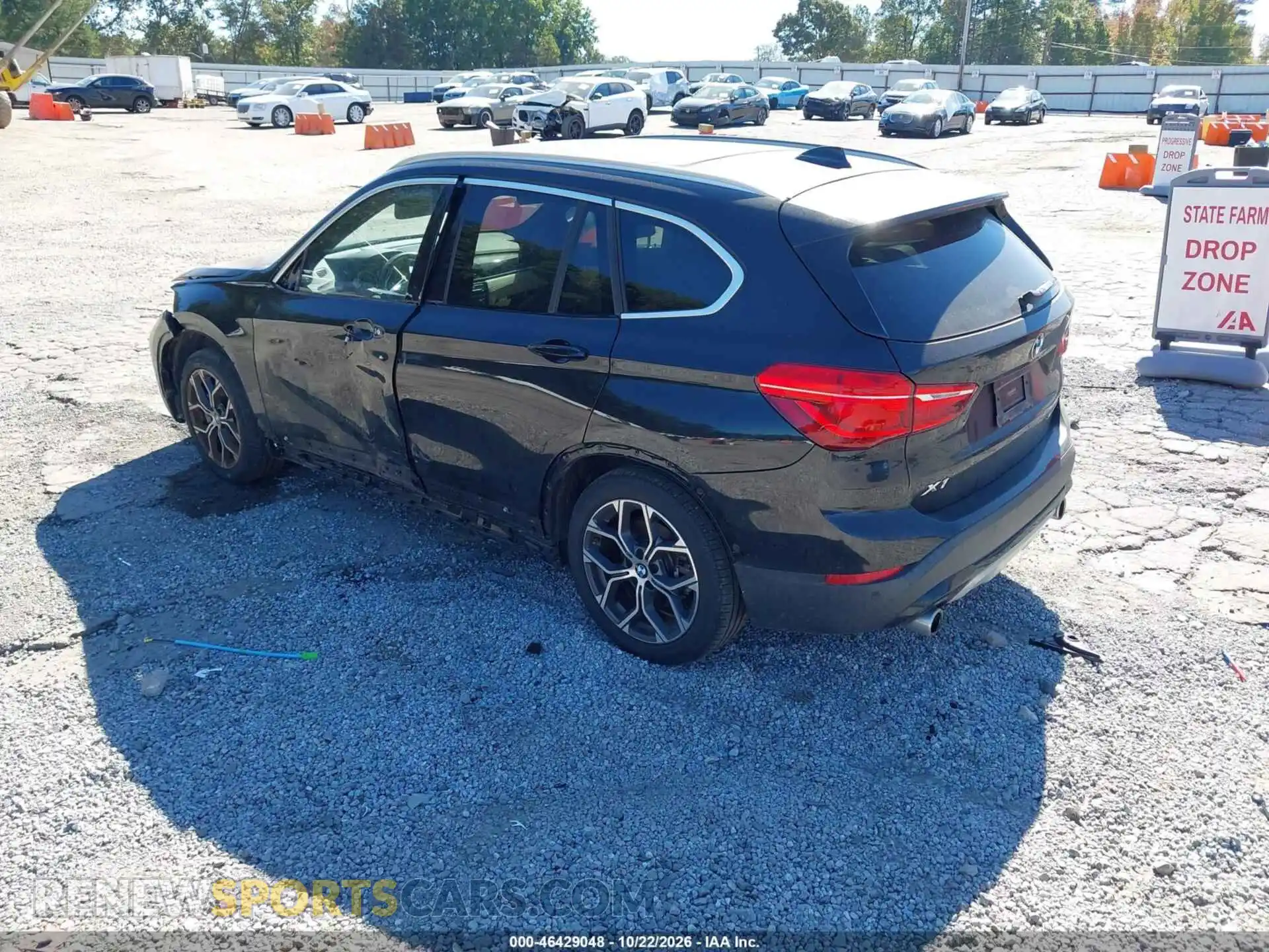 3 Photograph of a damaged car WBXJG7C08M3M74743 BMW X1 2021