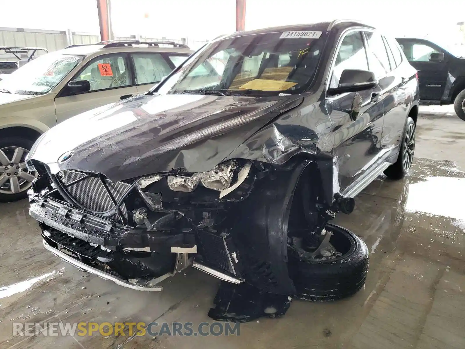 2 Photograph of a damaged car WBXJG7C08M5S17022 BMW X1 2021
