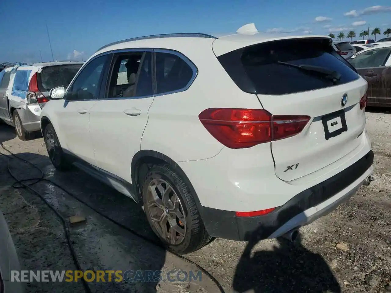 2 Photograph of a damaged car WBXJG7C0XM3M72377 BMW X1 2021