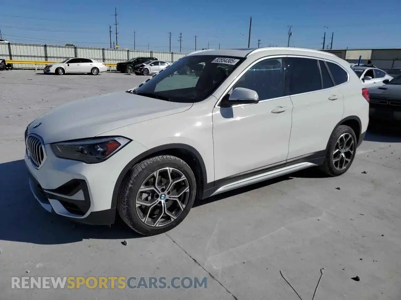 1 Photograph of a damaged car WBXJG7C0XM5S46621 BMW X1 2021