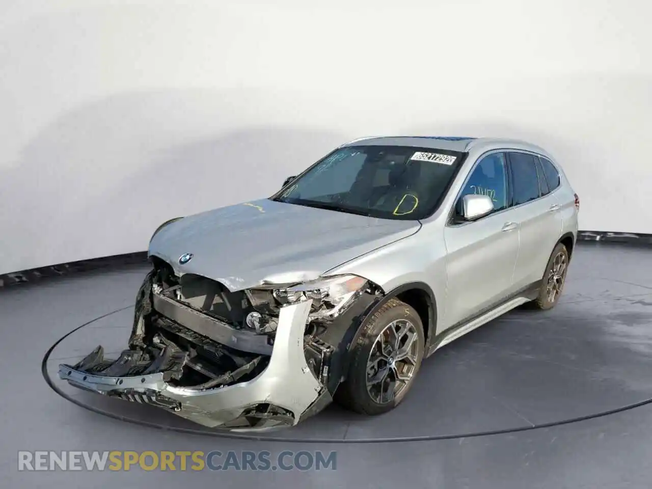 2 Photograph of a damaged car WBXJG7C0XM5T00225 BMW X1 2021