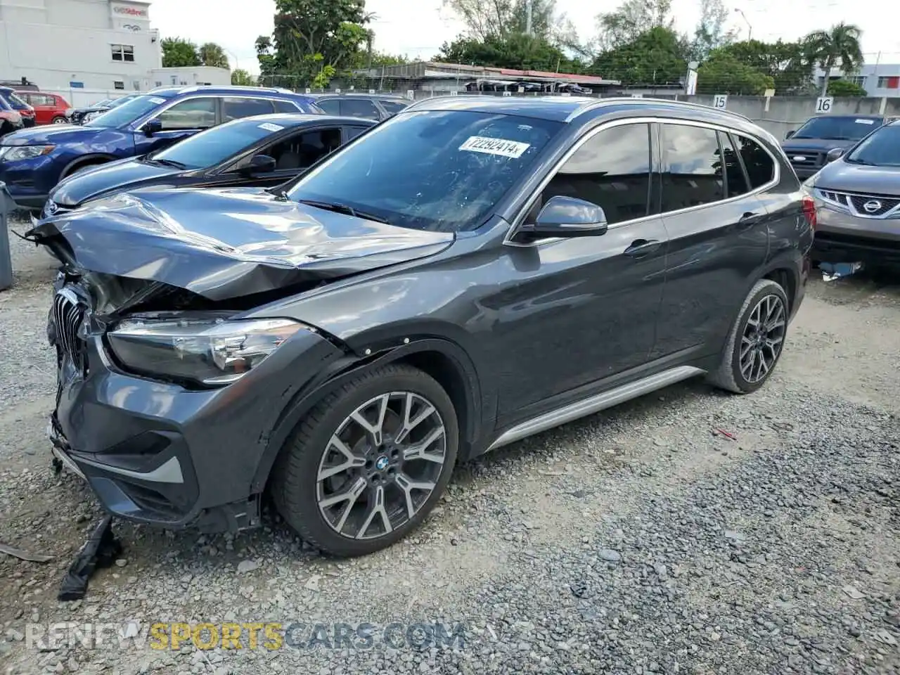 1 Photograph of a damaged car WBXJG7C0XM5T85373 BMW X1 2021