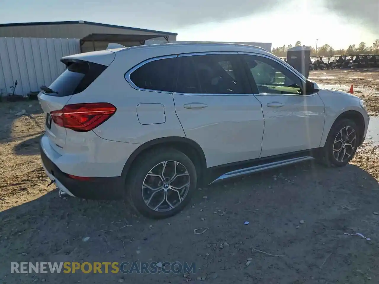 3 Photograph of a damaged car WBXJG7C0XM5U34751 BMW X1 2021
