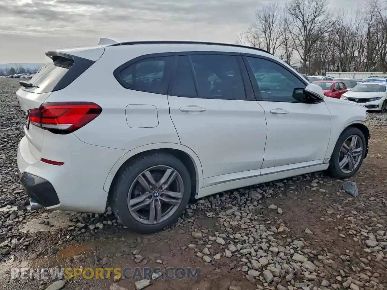 3 Photograph of a damaged car WBXJG9C00M5T80419 BMW X1 2021
