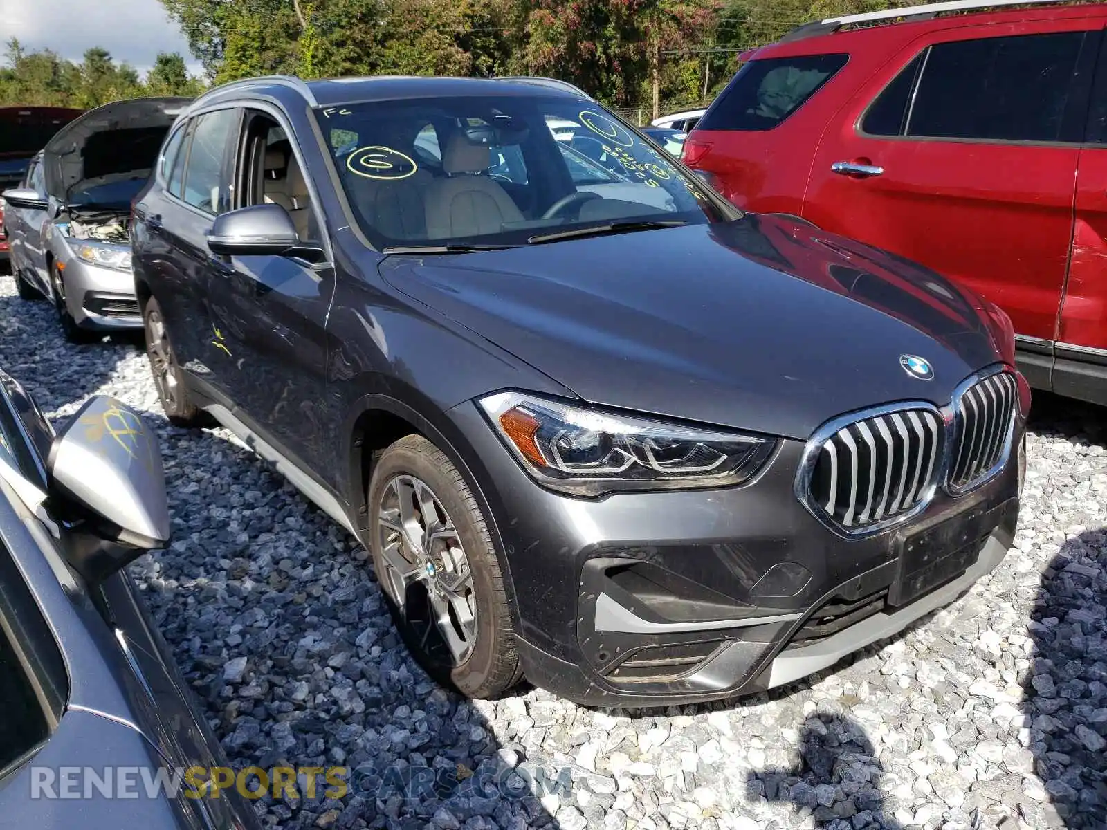 1 Photograph of a damaged car WBXJG9C01M5S20260 BMW X1 2021