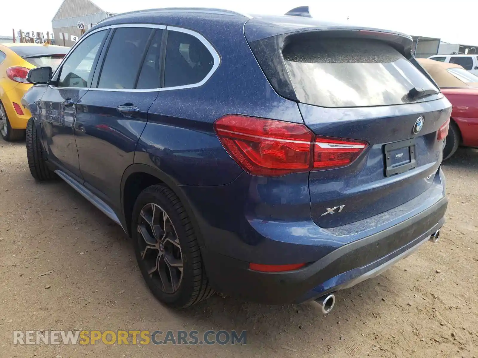 3 Photograph of a damaged car WBXJG9C01M5S66705 BMW X1 2021