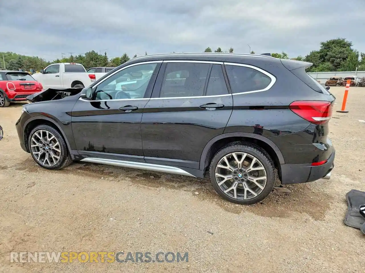 2 Photograph of a damaged car WBXJG9C02M5U33847 BMW X1 2021