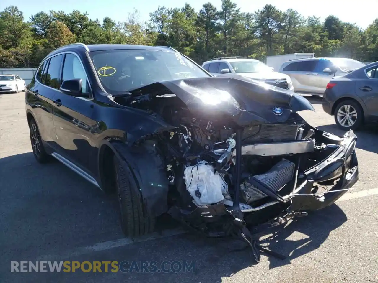1 Photograph of a damaged car WBXJG9C03M5S64616 BMW X1 2021