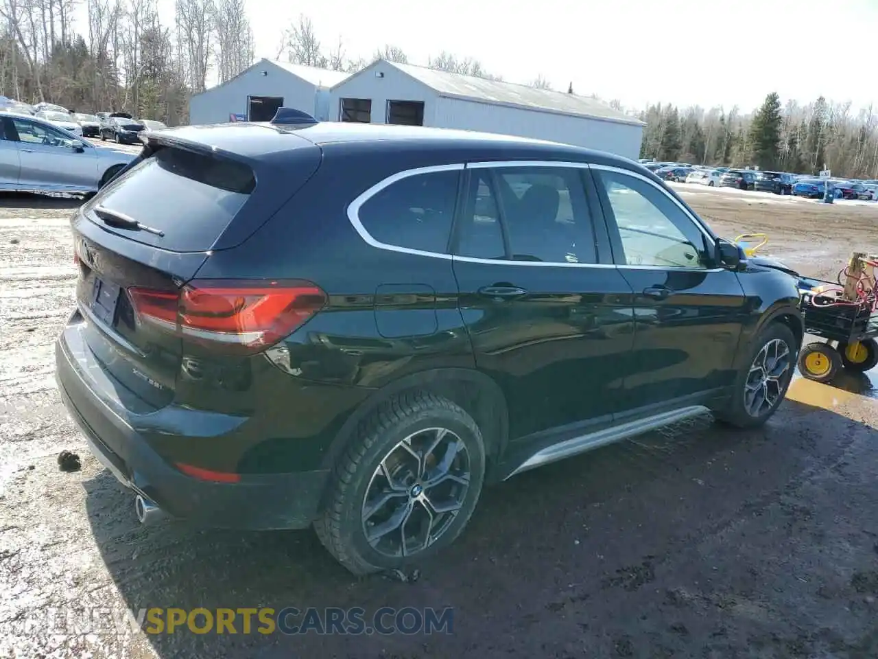 3 Photograph of a damaged car WBXJG9C03M5U08214 BMW X1 2021