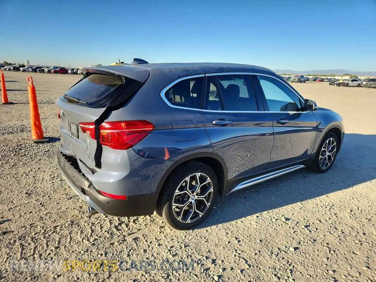 3 fotografías del automóvil dañado WBXJG9C05M5S69672 BMW X1 2021