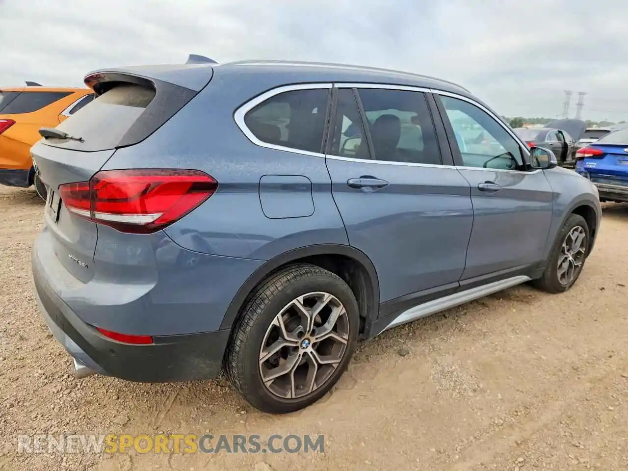 3 Photograph of a damaged car WBXJG9C05M5T18949 BMW X1 2021