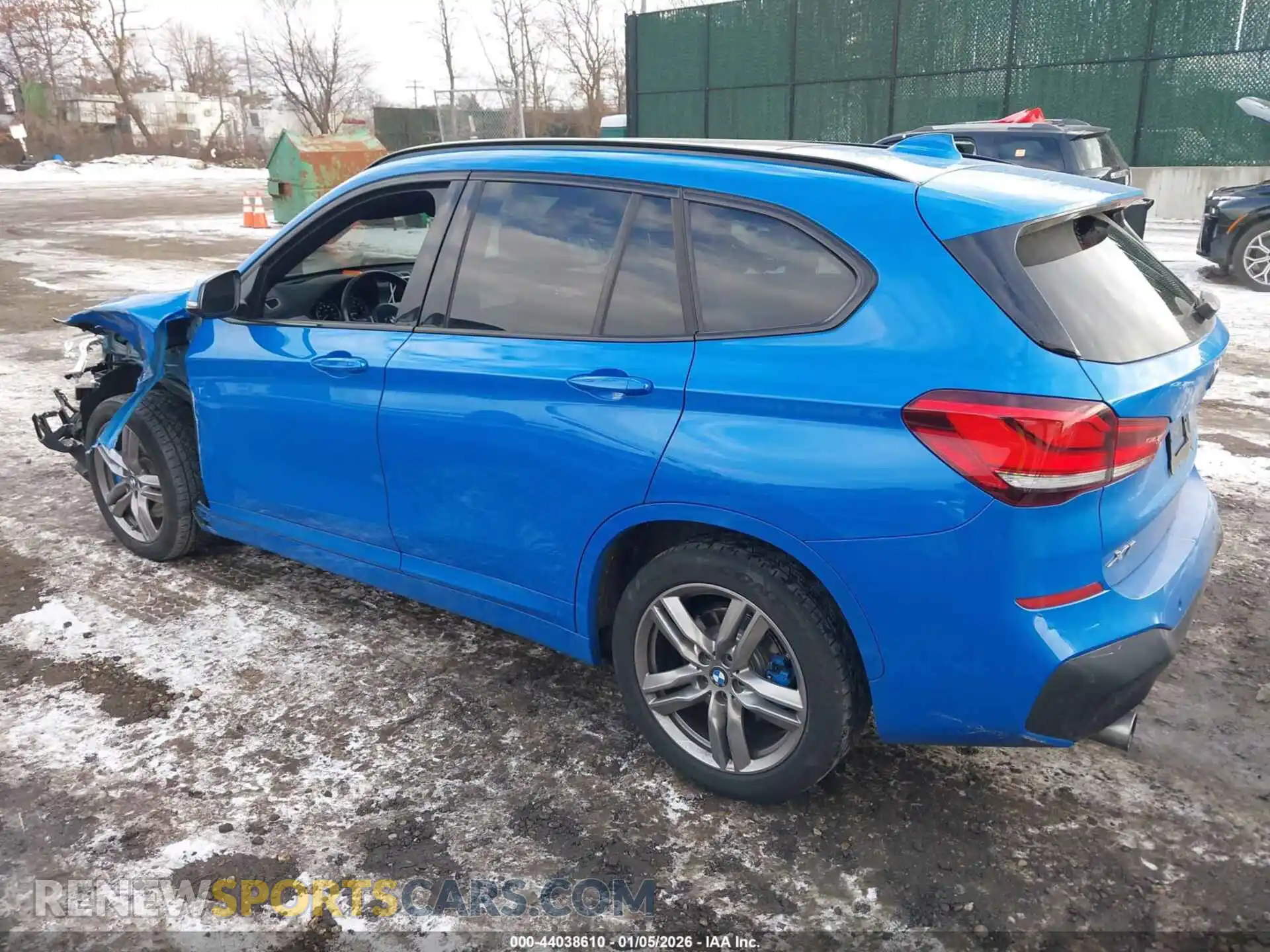 3 Photograph of a damaged car WBXJG9C06M5T32097 BMW X1 2021