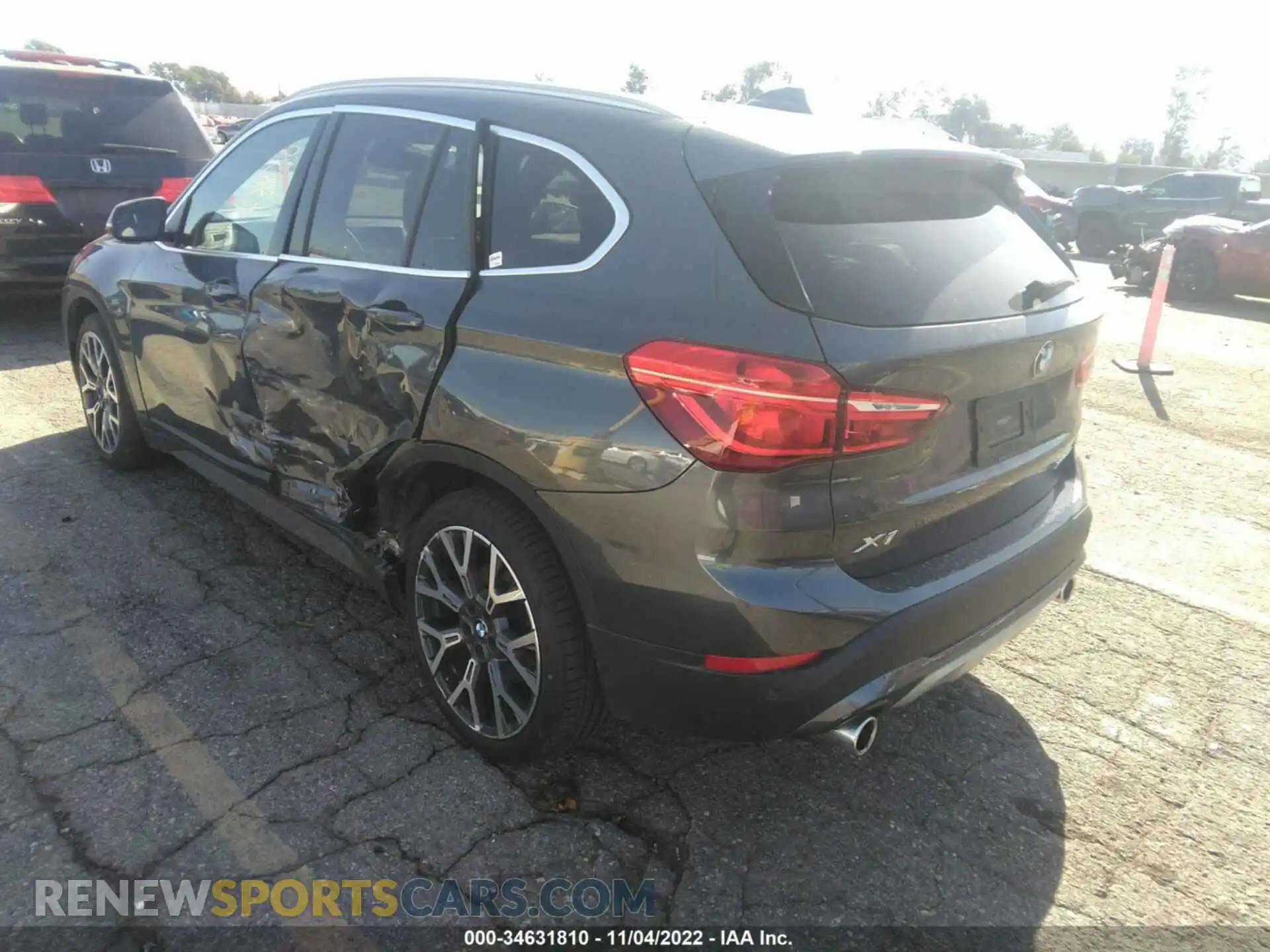 3 Photograph of a damaged car WBXJG9C08M5S77491 BMW X1 2021