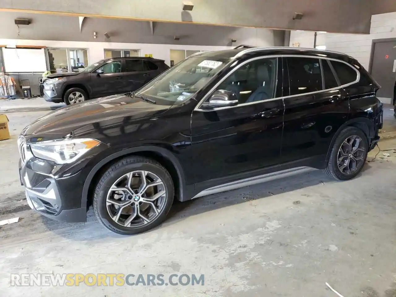 1 Photograph of a damaged car WBXJG9C08M5T64985 BMW X1 2021