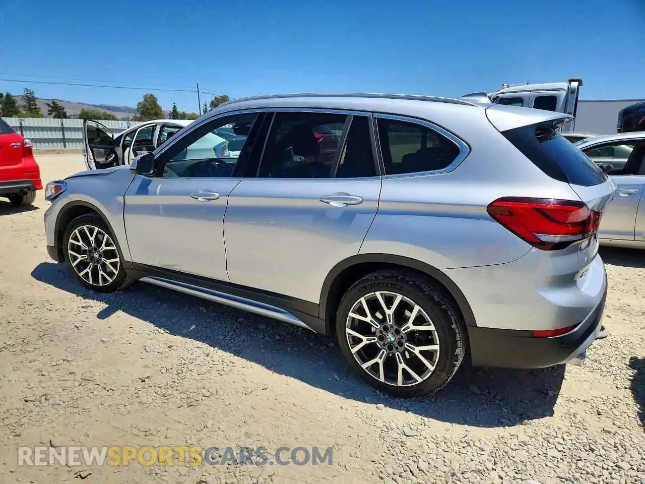 2 Photograph of a damaged car WBXJG9C08M5T79437 BMW X1 2021