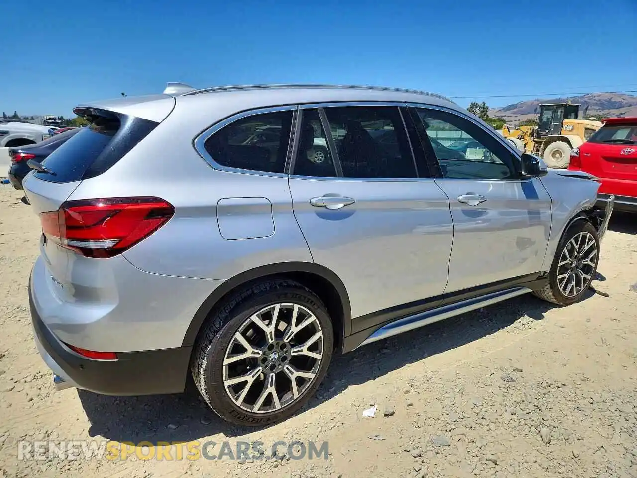 3 Photograph of a damaged car WBXJG9C08M5T79437 BMW X1 2021