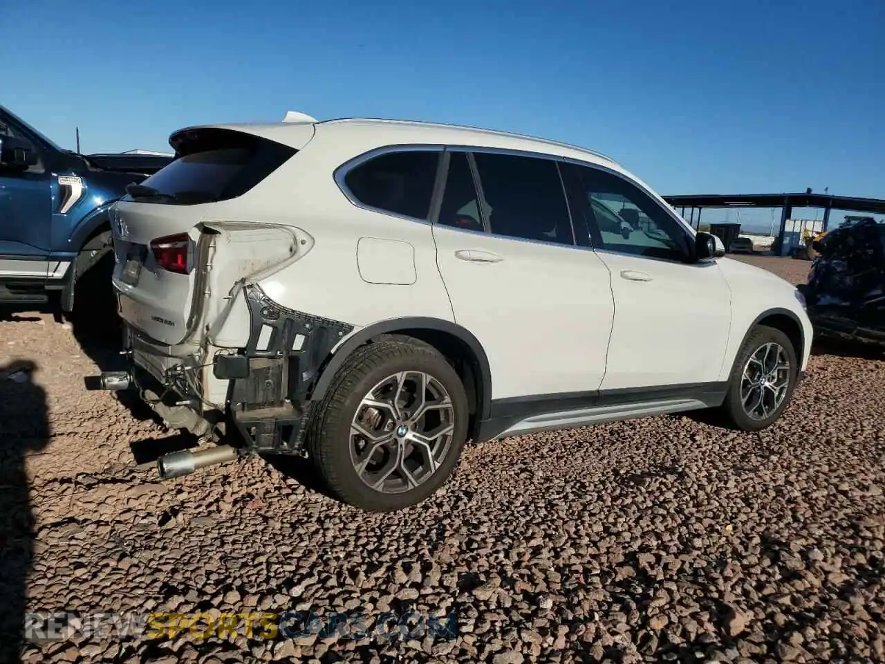 3 Photograph of a damaged car WBXJG9C08M5U21413 BMW X1 2021