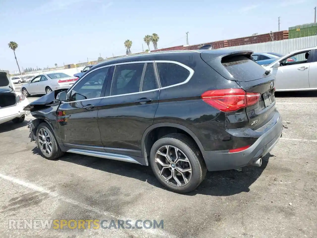 2 Фотография поврежденного автомобиля WBXJG9C0XM5T71386 BMW X1 2021