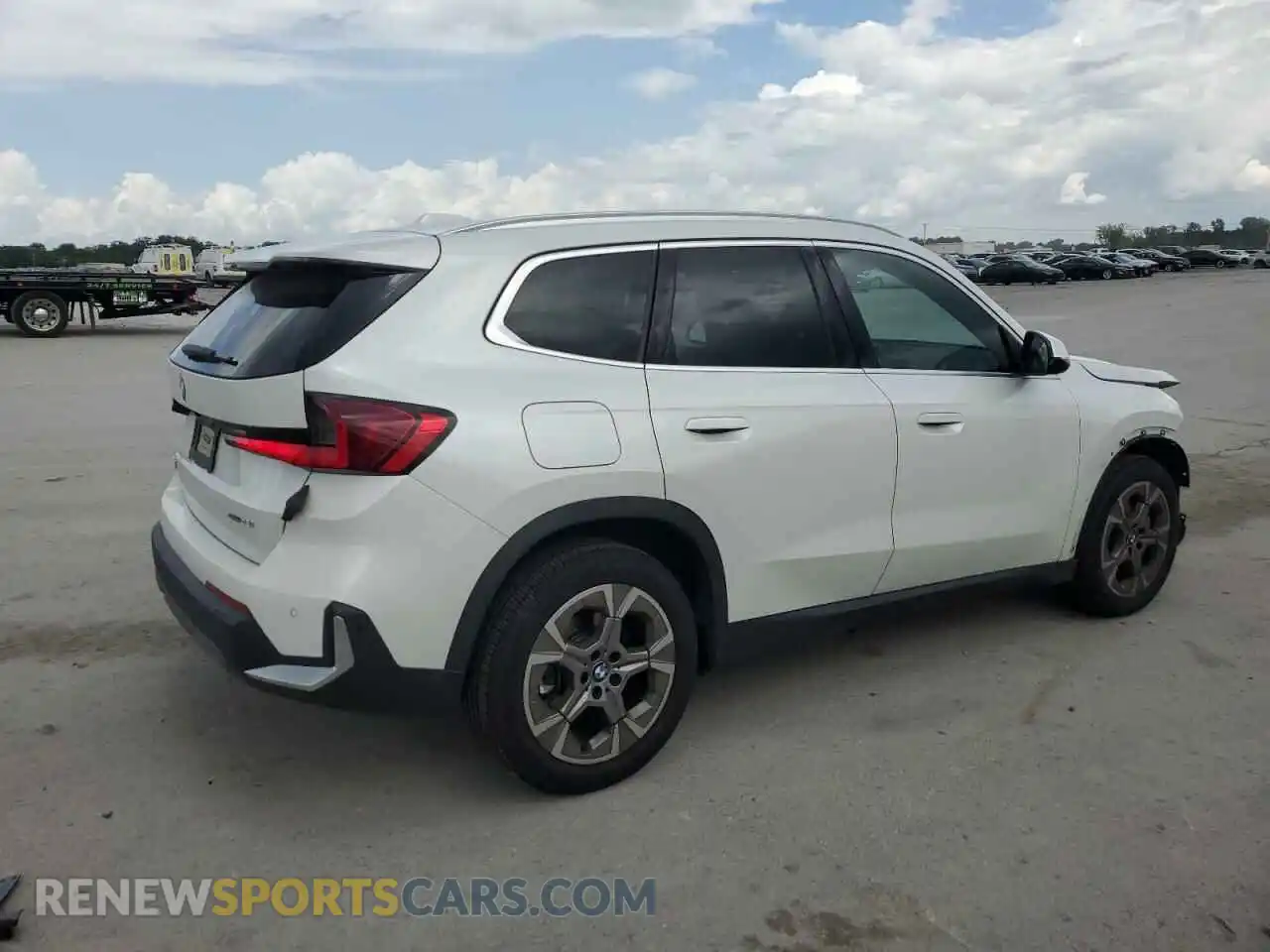 3 Photograph of a damaged car WBX73EF00P5W16470 BMW X1 2023