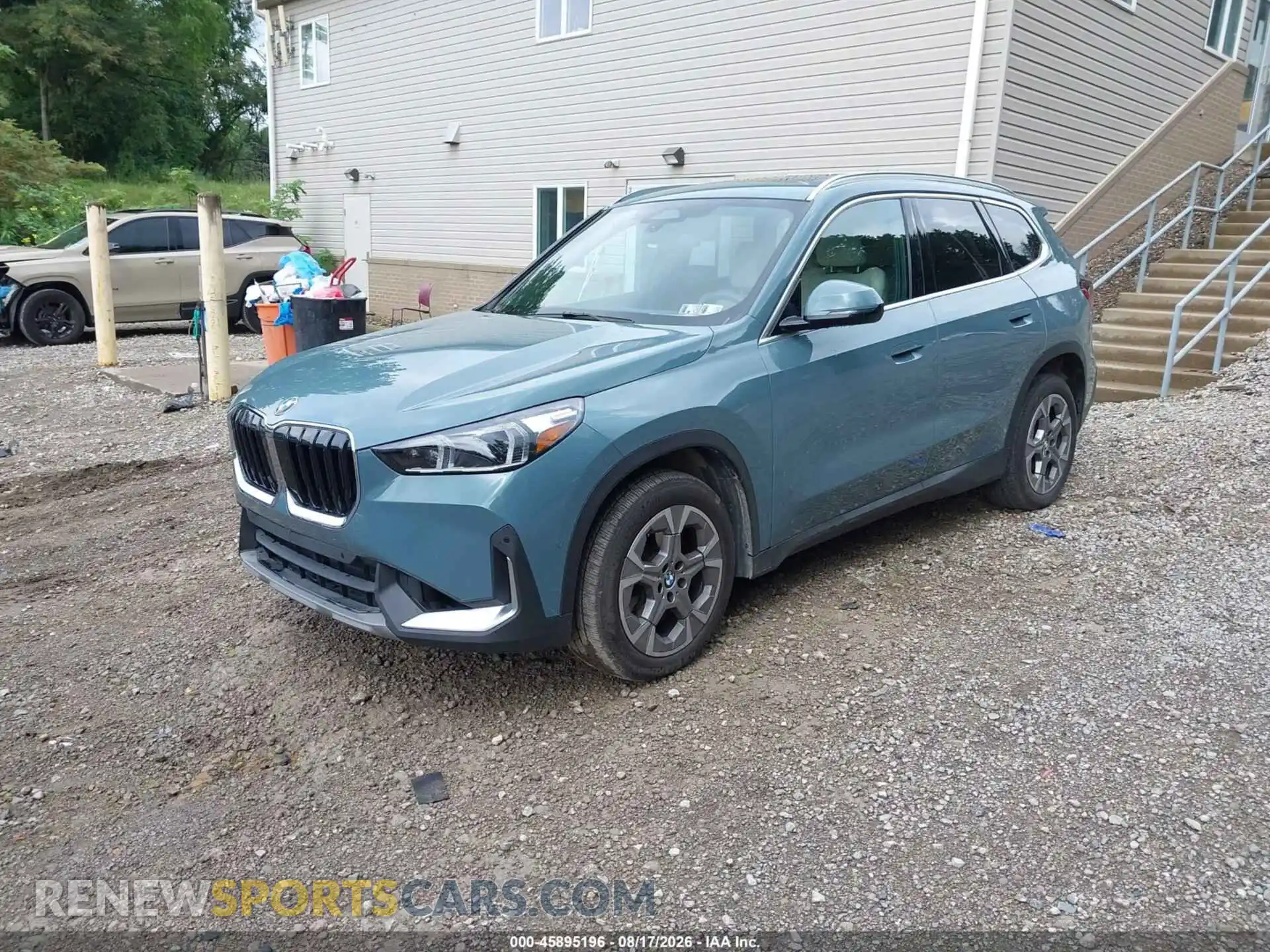 2 Photograph of a damaged car WBX73EF07P5W02839 BMW X1 2023
