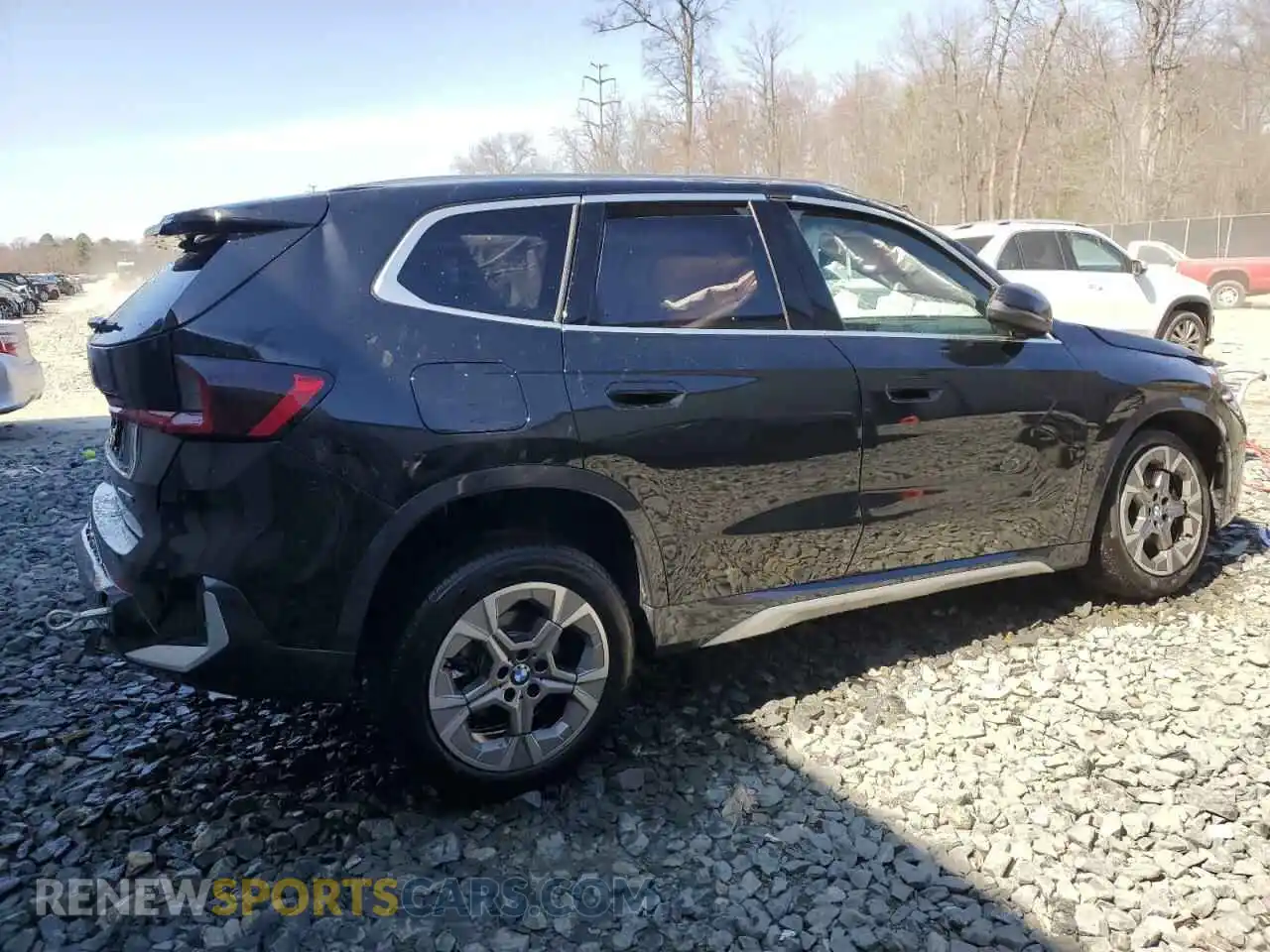 3 Photograph of a damaged car WBX73EF00S5111795 BMW X1 2025
