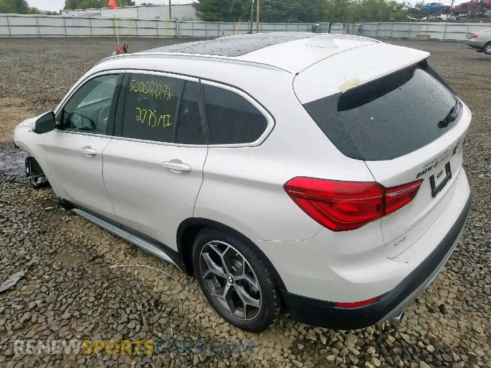 3 Photograph of a damaged car WBXHT3C54K5L38013 BMW X1 XDRIVE2 2019