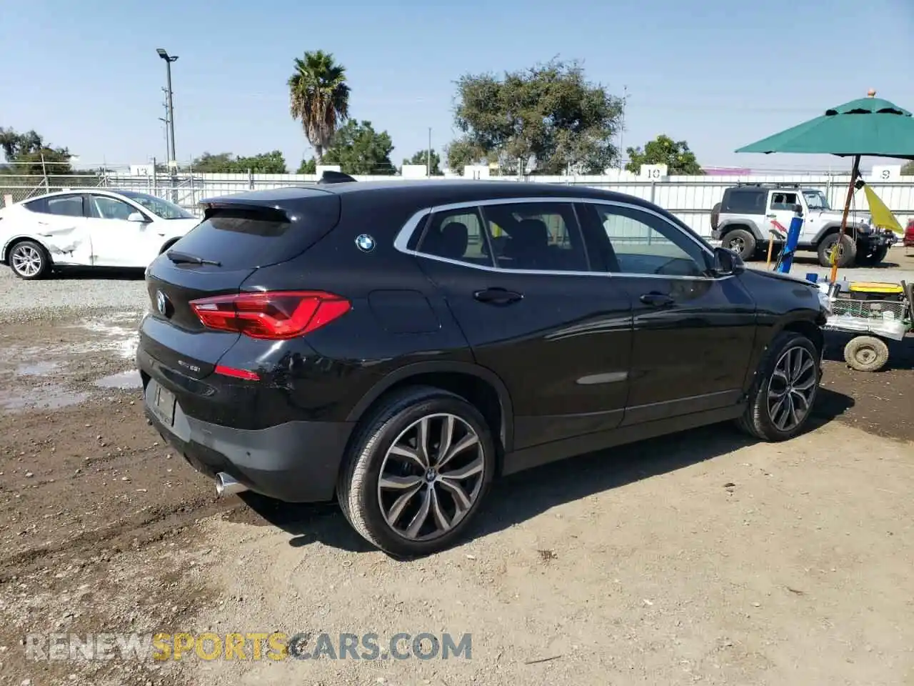 3 Photograph of a damaged car WBXYJ3C57K5N25834 BMW X2 2019