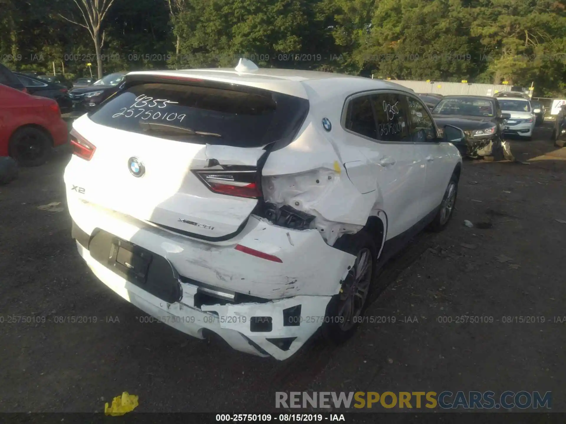 4 Photograph of a damaged car WBXYJ5C53KEF82871 BMW X2 2019